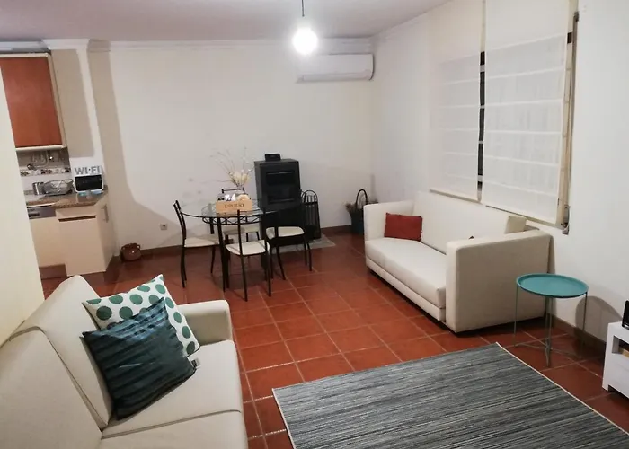 Casinha De Nogueirinha